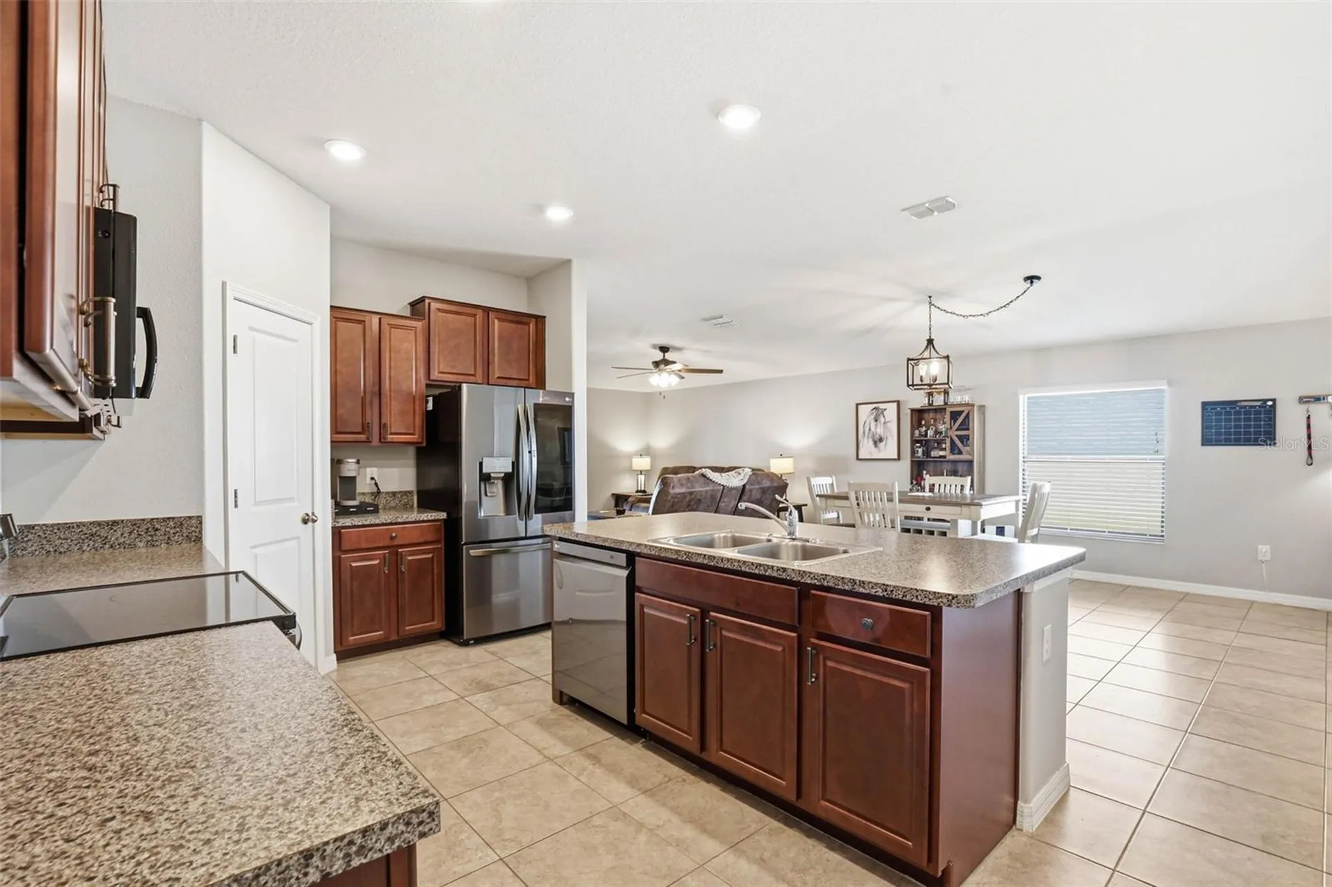 6637 Wagon Trail Street Zephyrhills FL 33541