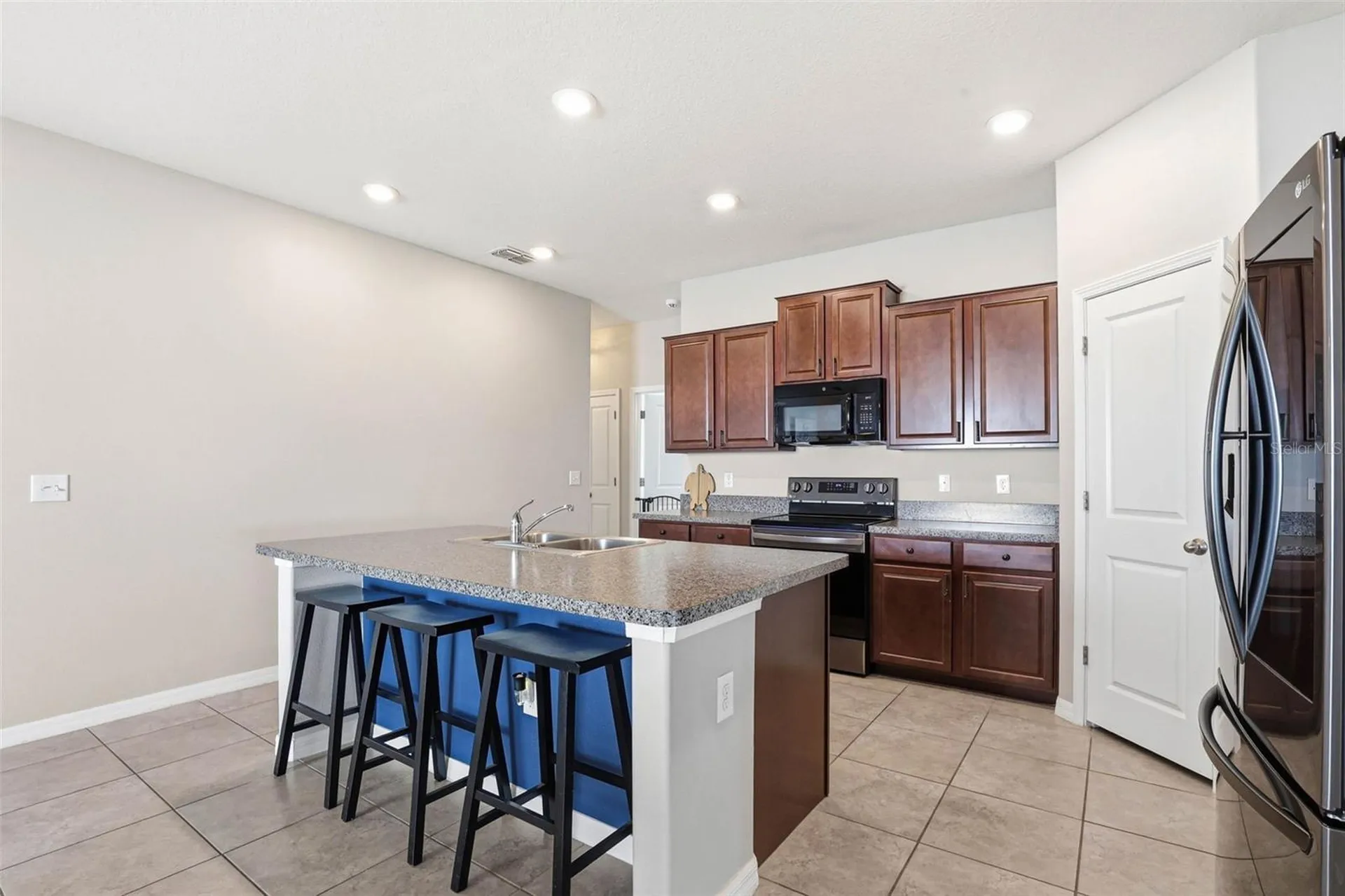 6637 Wagon Trail Street Zephyrhills FL 33541