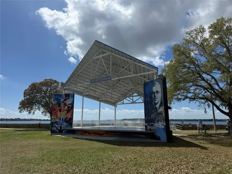 204 Bengal Circle Oldsmar FL 34677