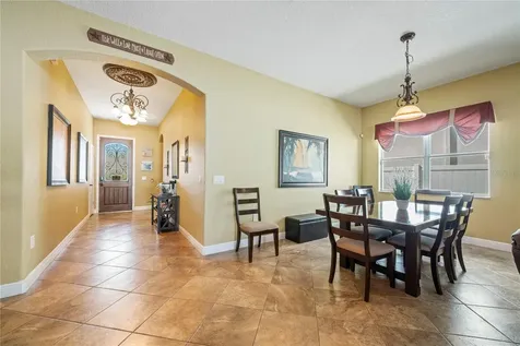 204 Bengal Circle Oldsmar FL 34677