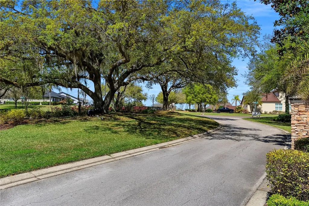 36717 Barrington Drive Eustis FL 32736