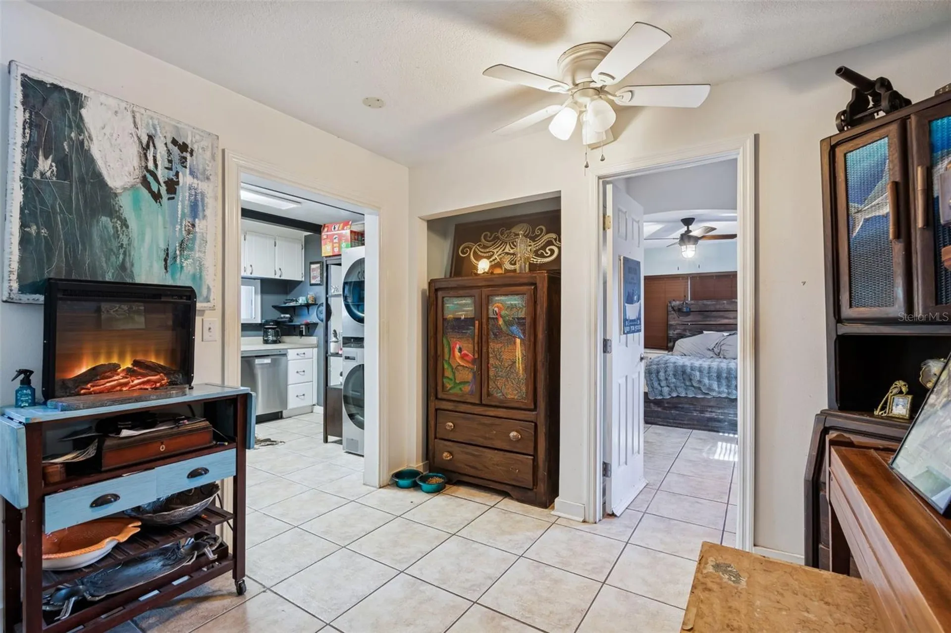 2120 Coronada Way S St Petersburg FL 33712