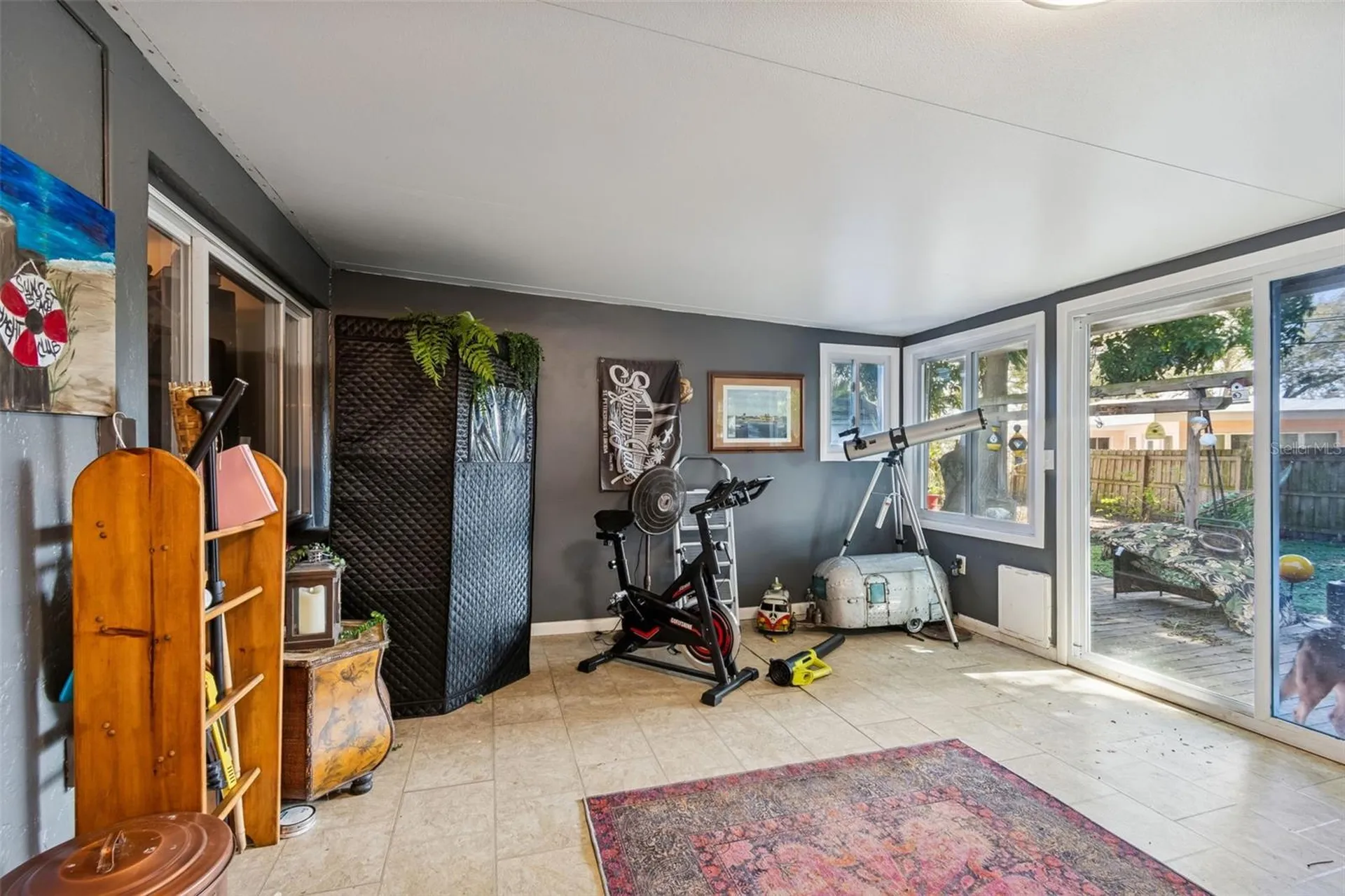 2120 Coronada Way S St Petersburg FL 33712