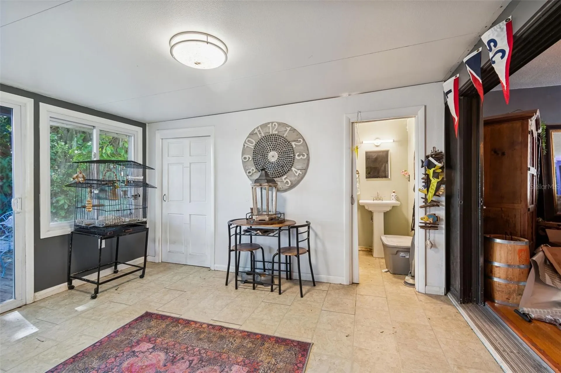 2120 Coronada Way S St Petersburg FL 33712