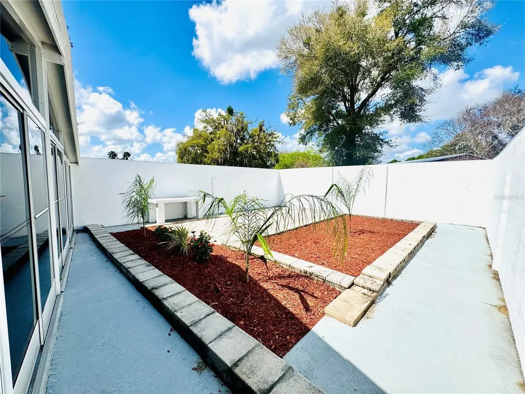 4822 Rolling Meadow Drive Lakeland FL 33810