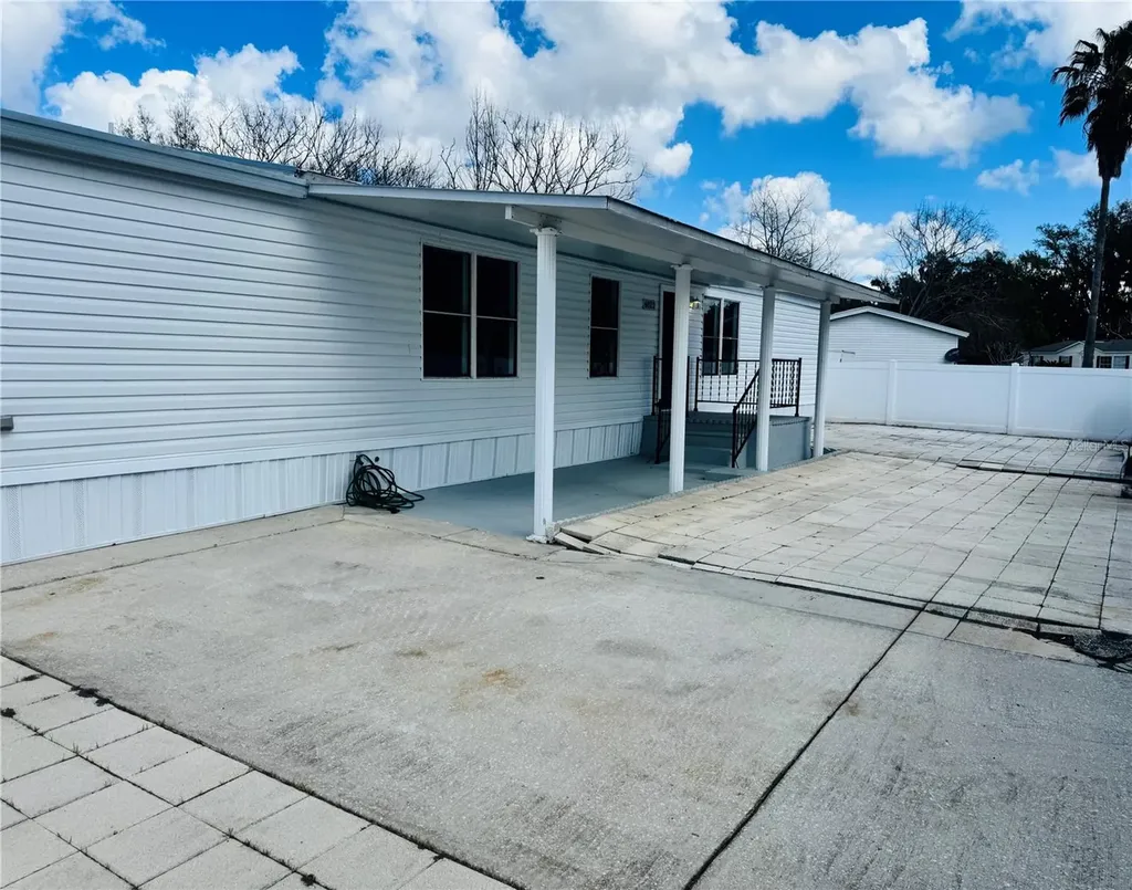 4822 Rolling Meadow Drive Lakeland FL 33810