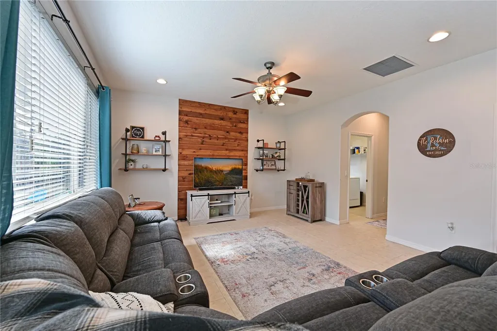 8852 Founders Circle Palmetto FL 34221