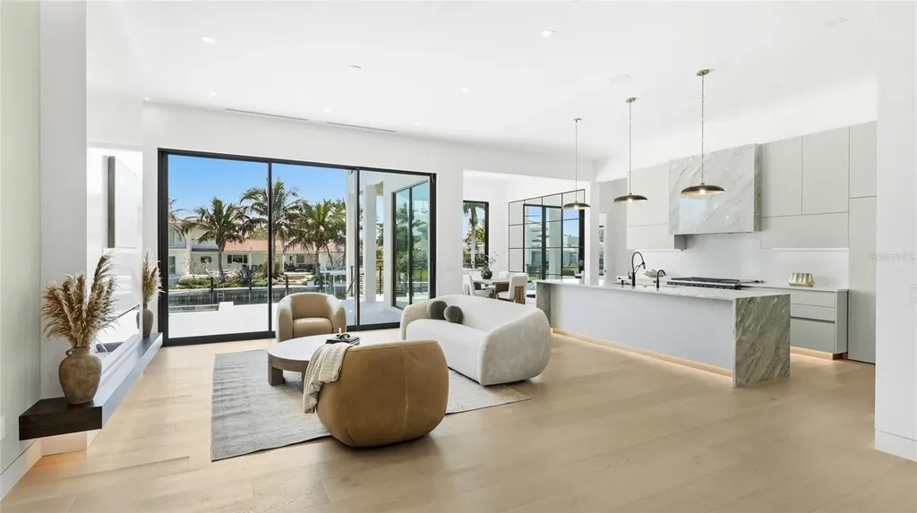 530 Chipping Lane Longboat Key FL 34228