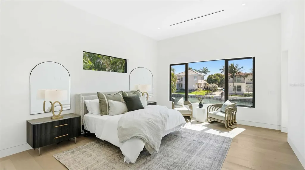 530 Chipping Lane Longboat Key FL 34228