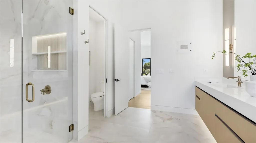 530 Chipping Lane Longboat Key FL 34228