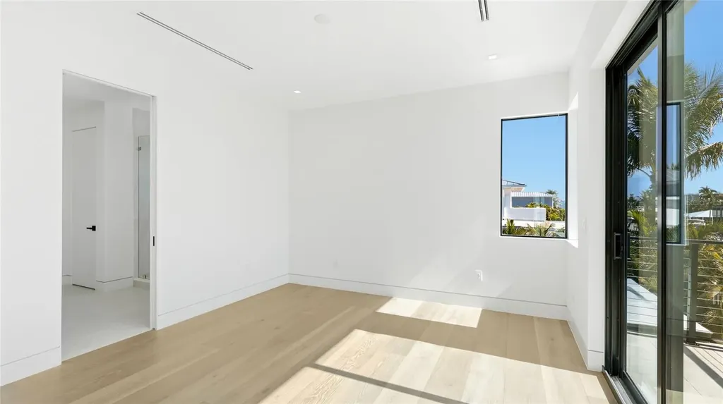 530 Chipping Lane Longboat Key FL 34228