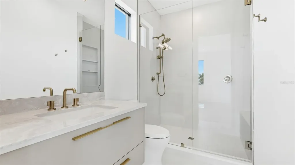 530 Chipping Lane Longboat Key FL 34228
