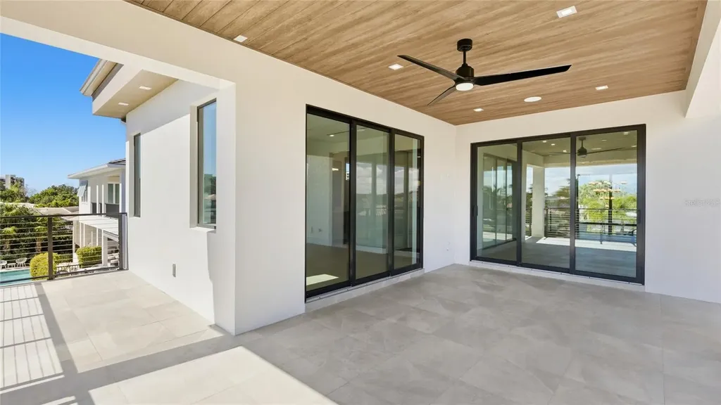 530 Chipping Lane Longboat Key FL 34228