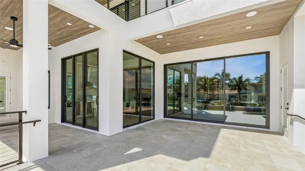 530 Chipping Lane Longboat Key FL 34228