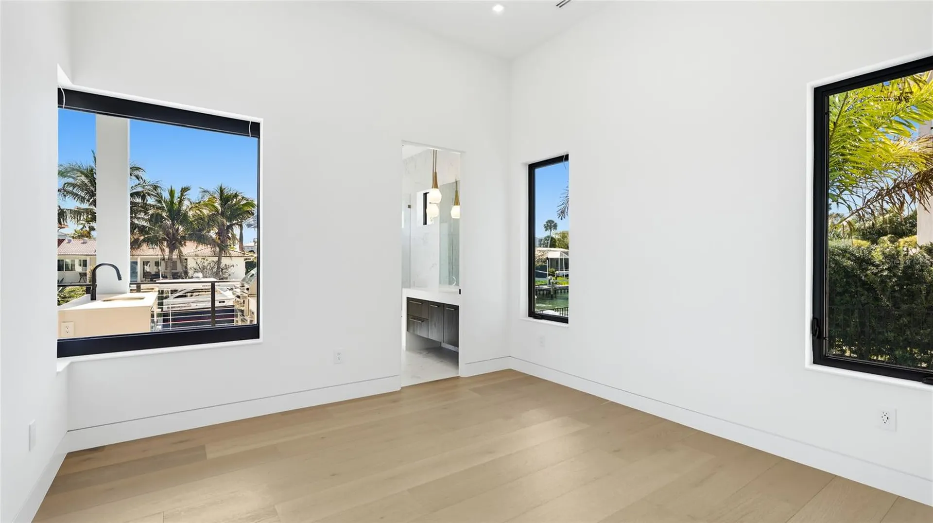 530 Chipping Lane Longboat Key FL 34228