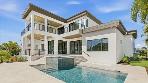 530 Chipping Lane Longboat Key FL 34228