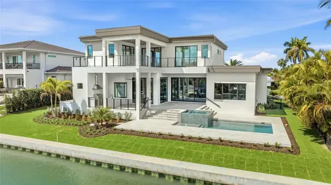 530 Chipping Lane Longboat Key FL 34228