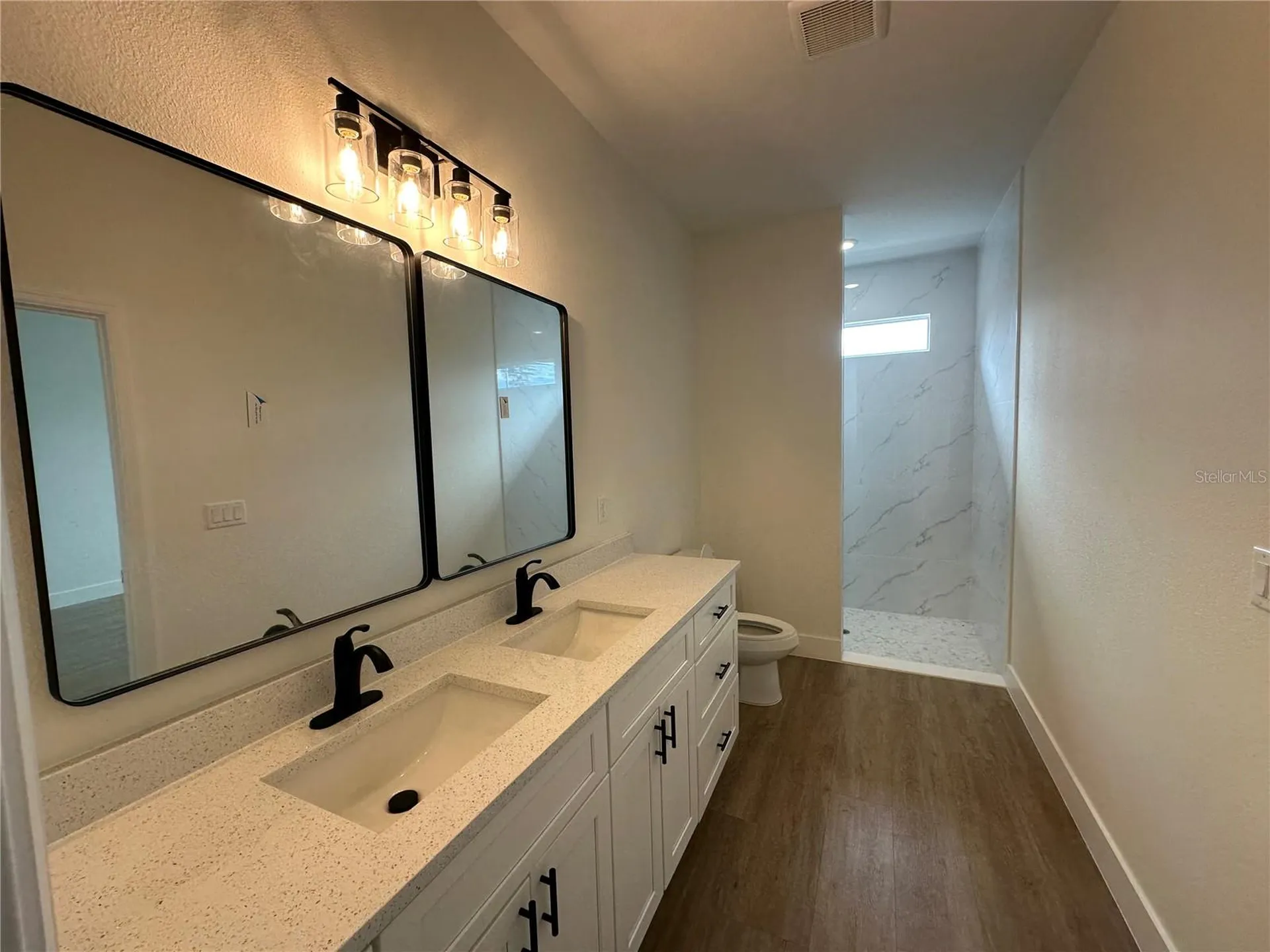 1323 E Derby Drive Dunnellon FL 34434
