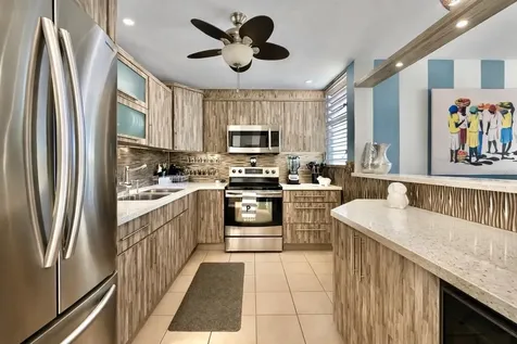 E-302 Cond. Villa Marina Fajardo PR 00738