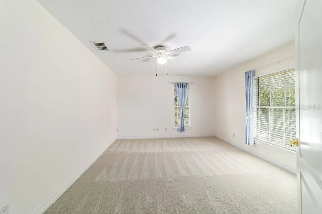 905 SE 12th Street Ocala FL 34471