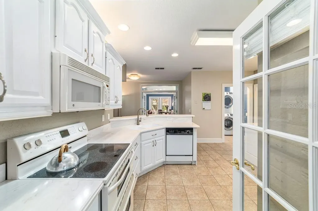 905 SE 12th Street Ocala FL 34471
