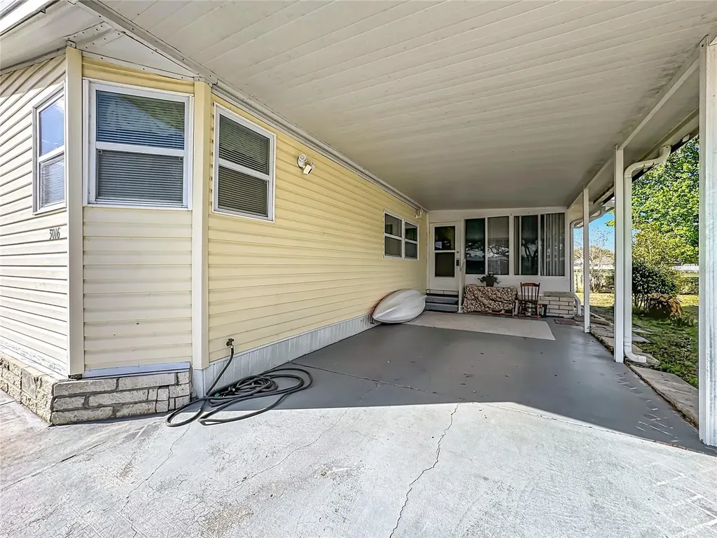 3016 Manatee Road Tavares FL 32778