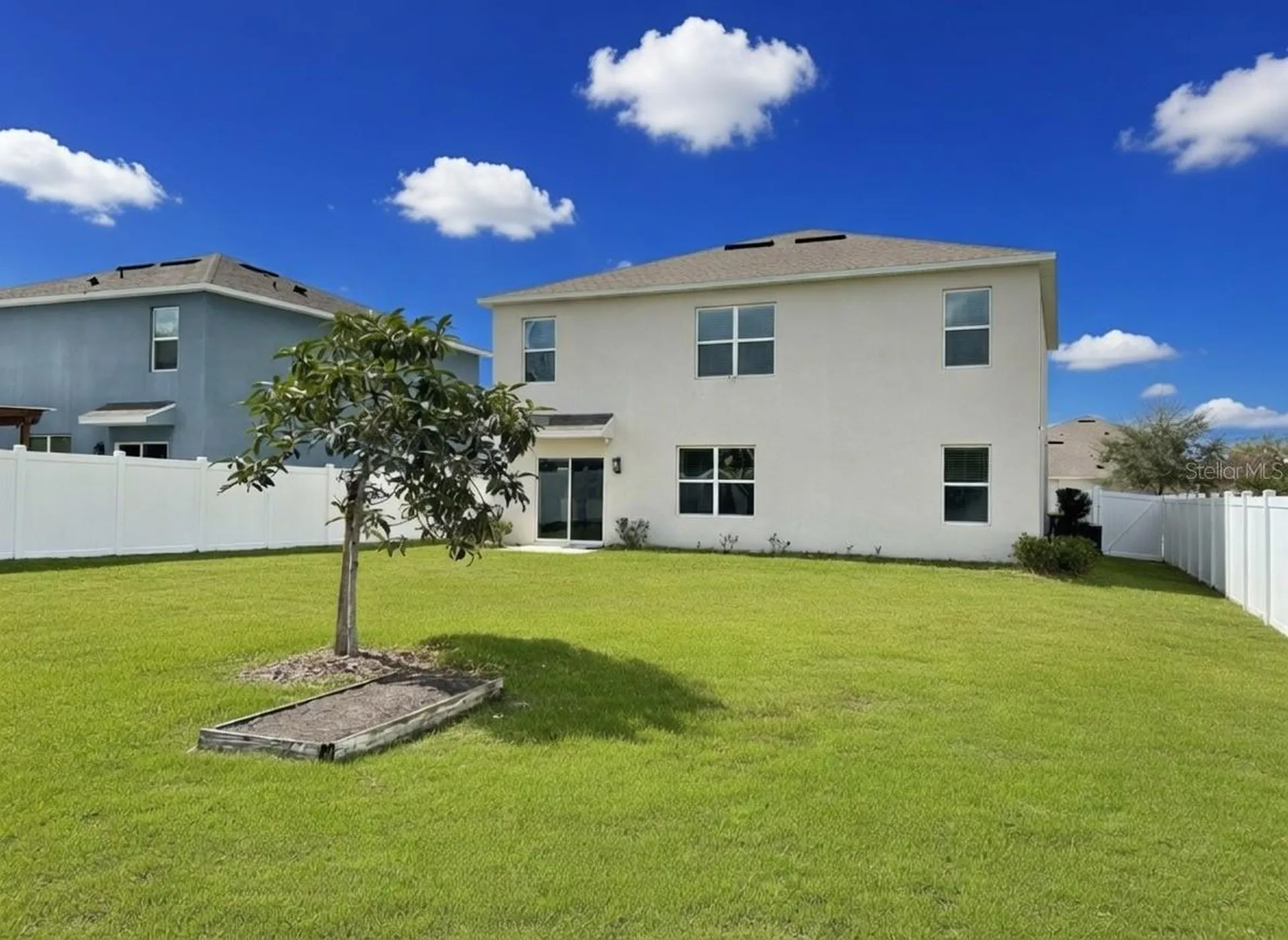 3048 Bethpage Loop Mount Dora FL 32757