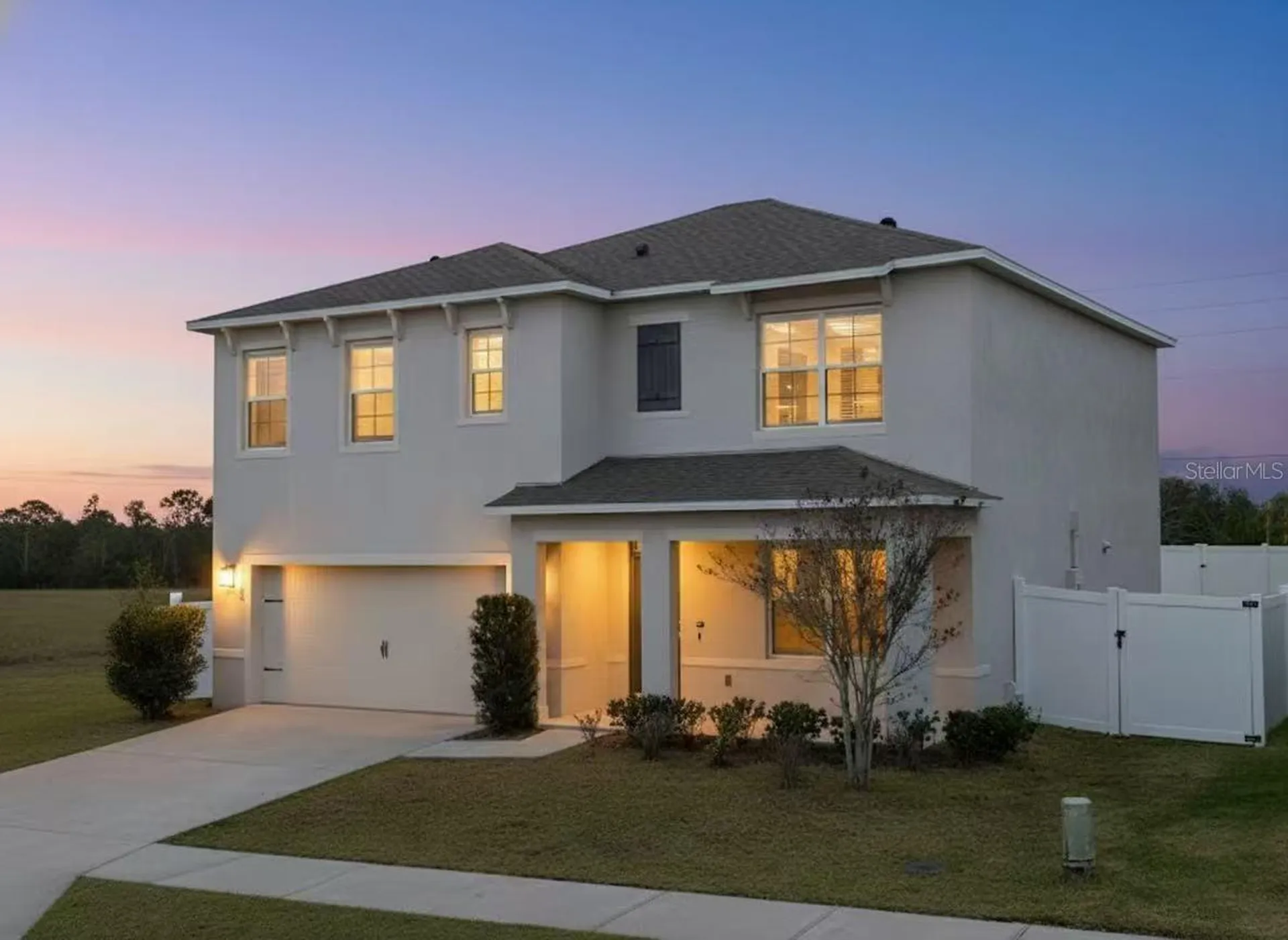 3048 Bethpage Loop Mount Dora FL 32757