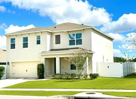 3048 Bethpage Loop Mount Dora FL 32757