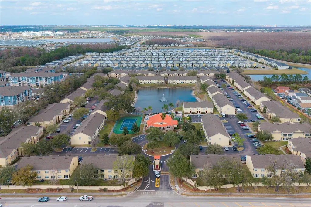 2788 Club Cortile Circle Kissimmee FL 34746