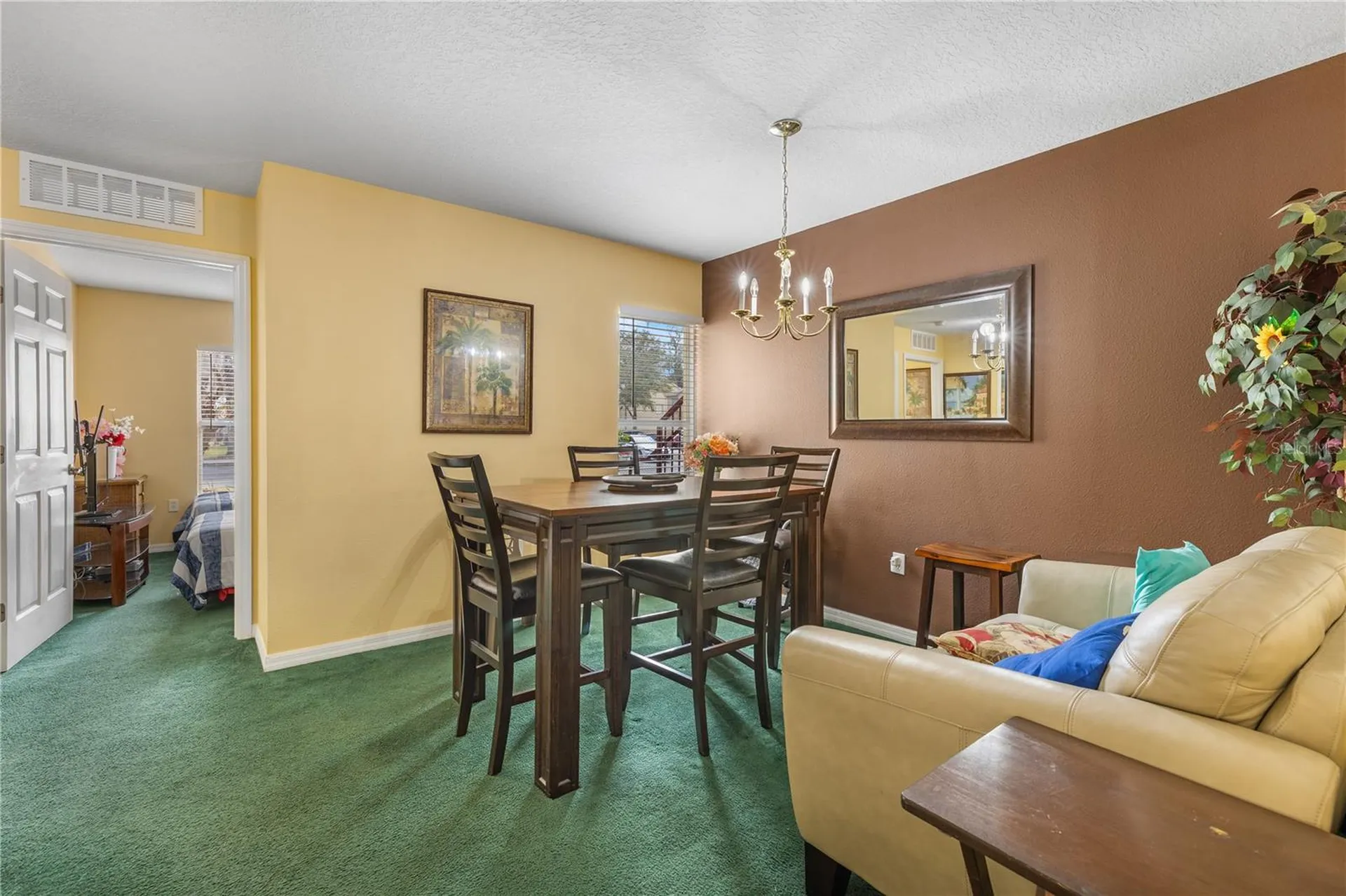 2788 Club Cortile Circle Kissimmee FL 34746