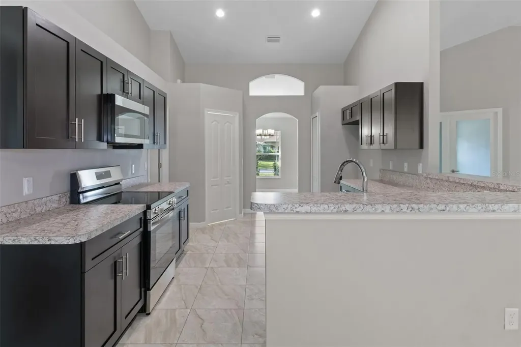 17 Hawthorne Court Homosassa FL 34446