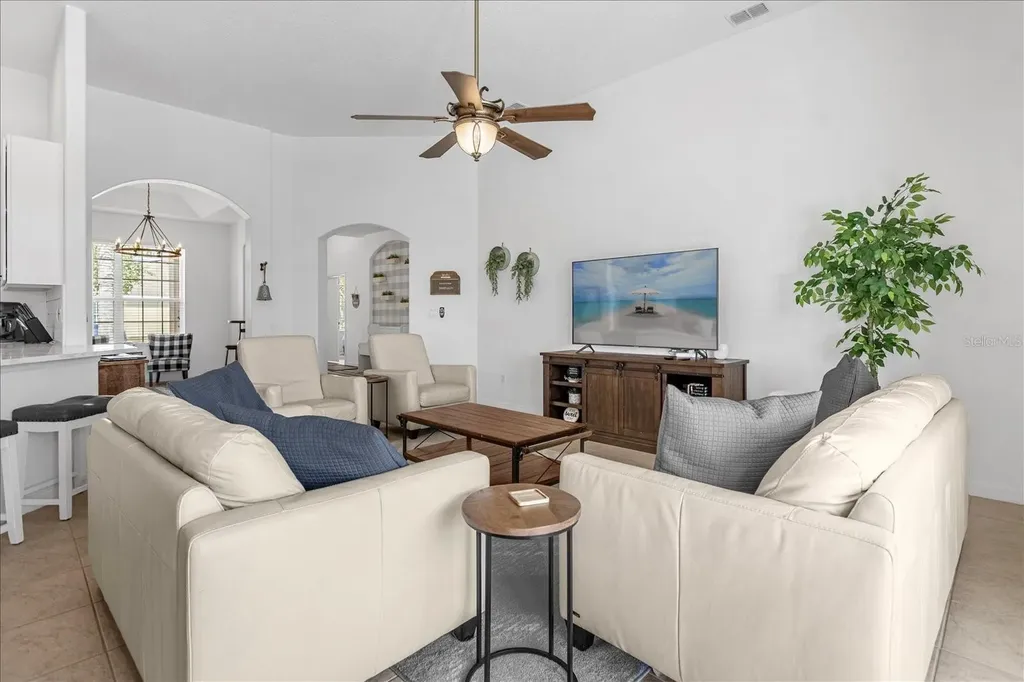 308 Yellow Snapdragon Drive Davenport FL 33837