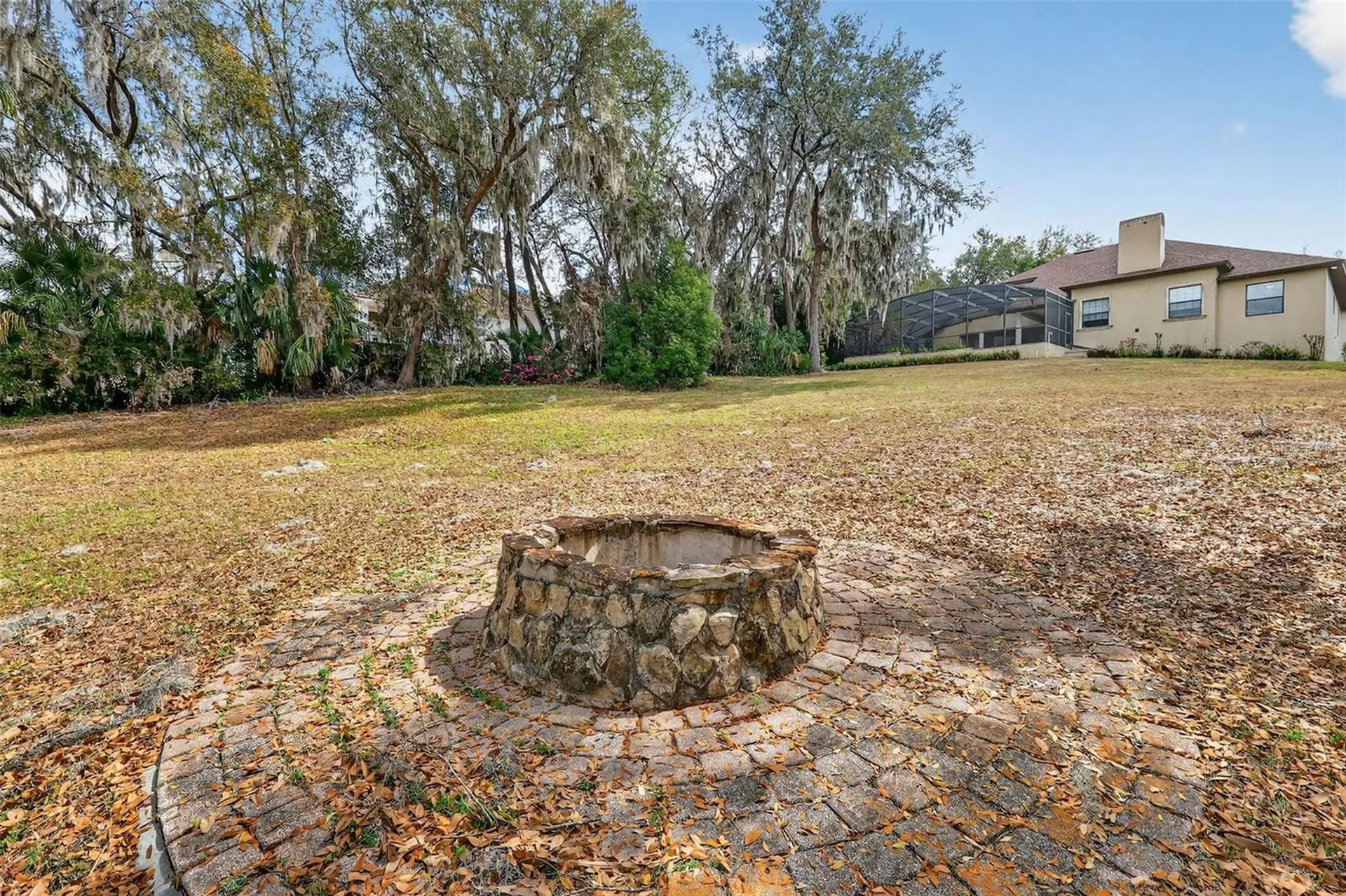 2007 Country Club Drive Eustis FL 32726