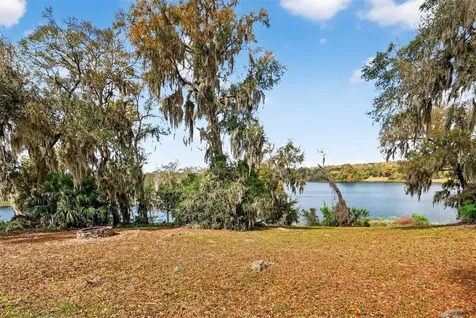 2007 Country Club Drive Eustis FL 32726