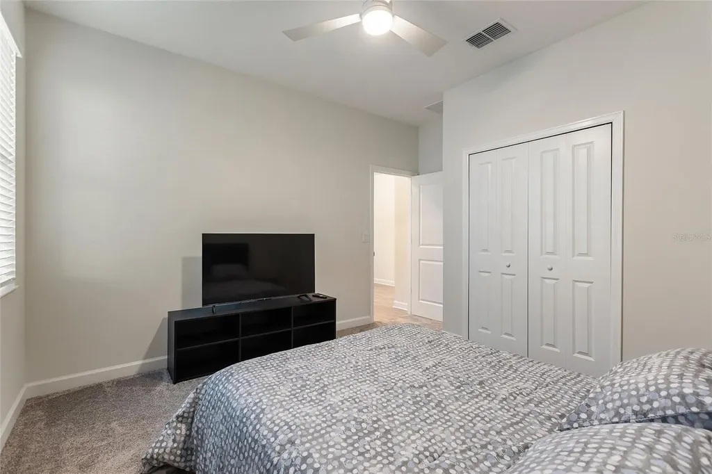8943 Fallen Oak Drive Davenport FL 33896
