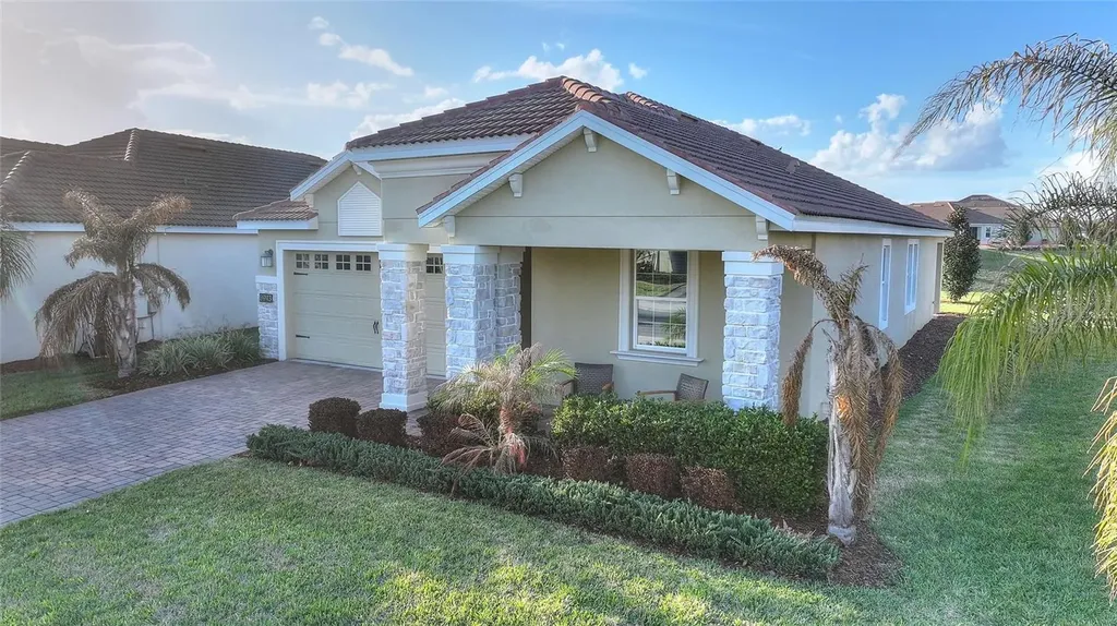 8943 Fallen Oak Drive Davenport FL 33896