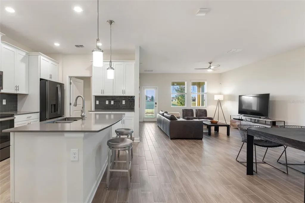 8943 Fallen Oak Drive Davenport FL 33896