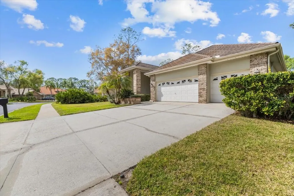 35 Greenhaven Trail Oldsmar FL 34677
