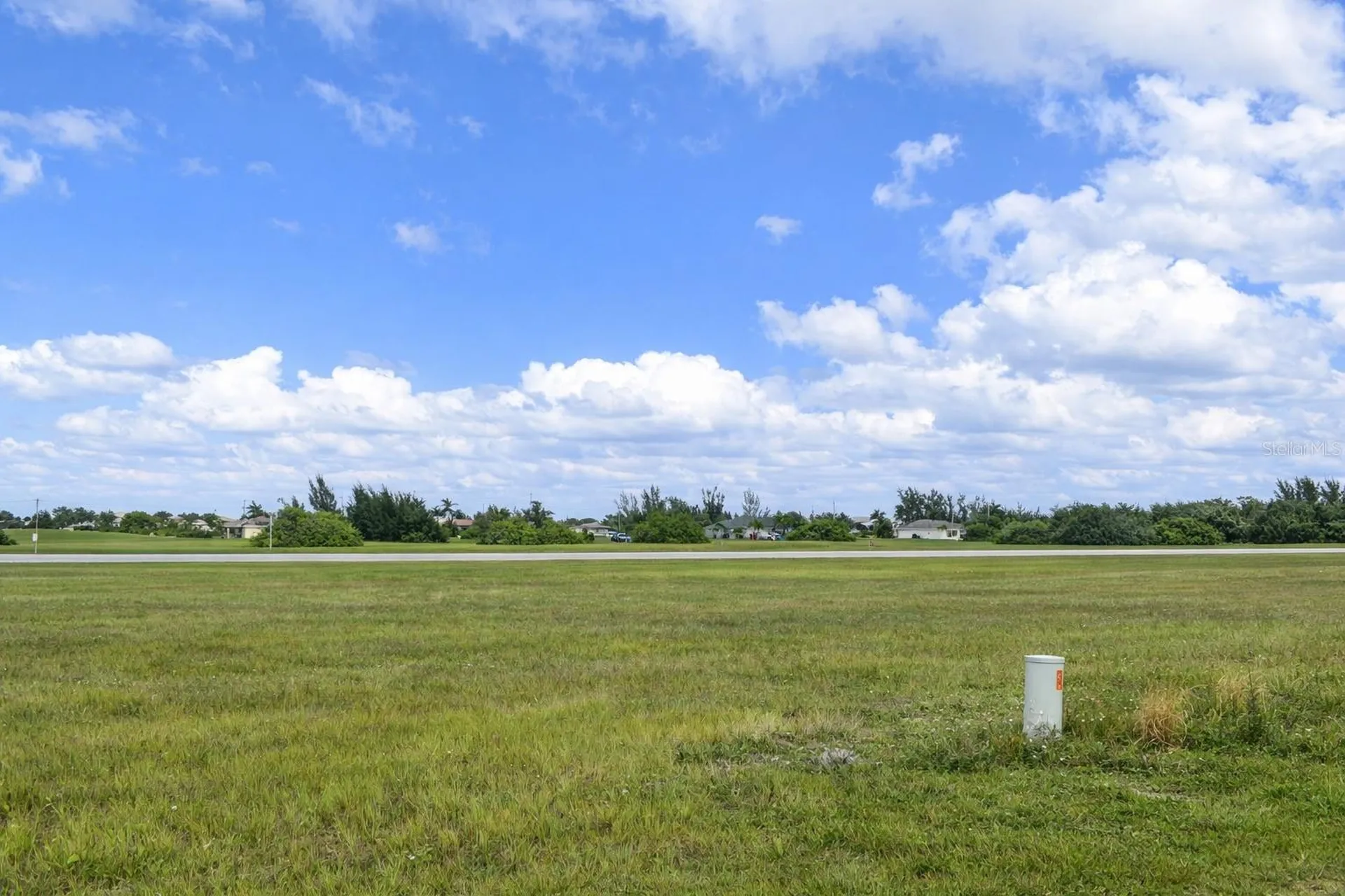 3027 Northwest 7th Terrace Cape Coral FL 33993