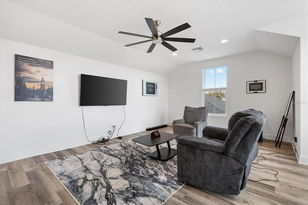 2744 Alder Avenue Middleton FL 34762