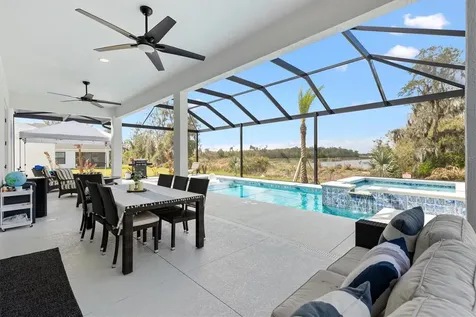 2744 Alder Avenue Middleton FL 34762
