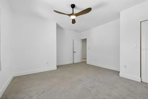 159 17th Avenue N St Petersburg FL 33704