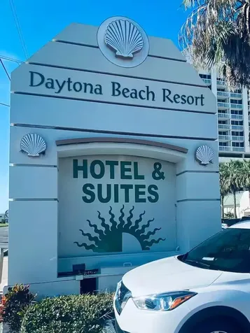 2700 N Atlantic Avenue Daytona Beach FL 32118