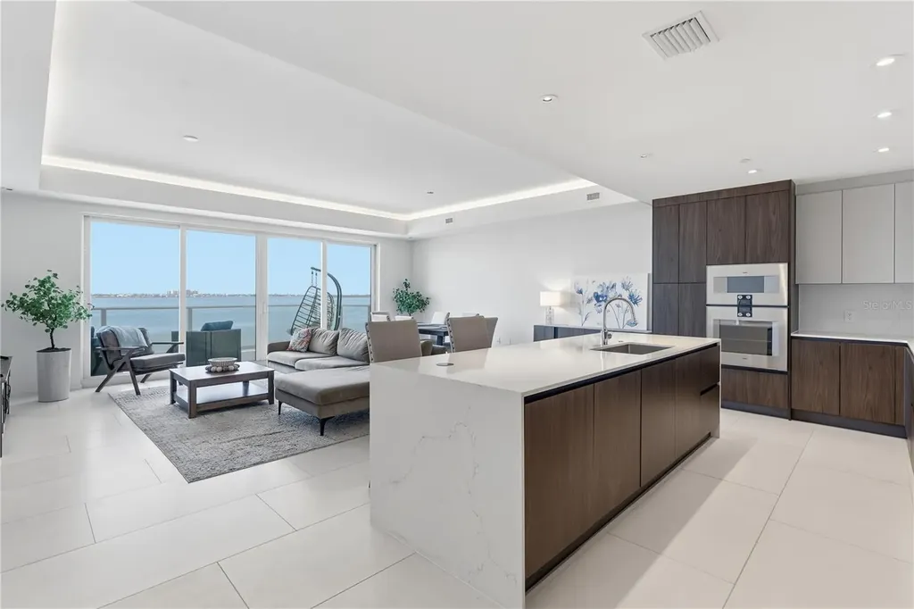 1020 Sunset Point Road Clearwater FL 33755