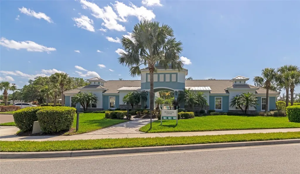 4207 Cottage Hill Avenue Parrish FL 34219