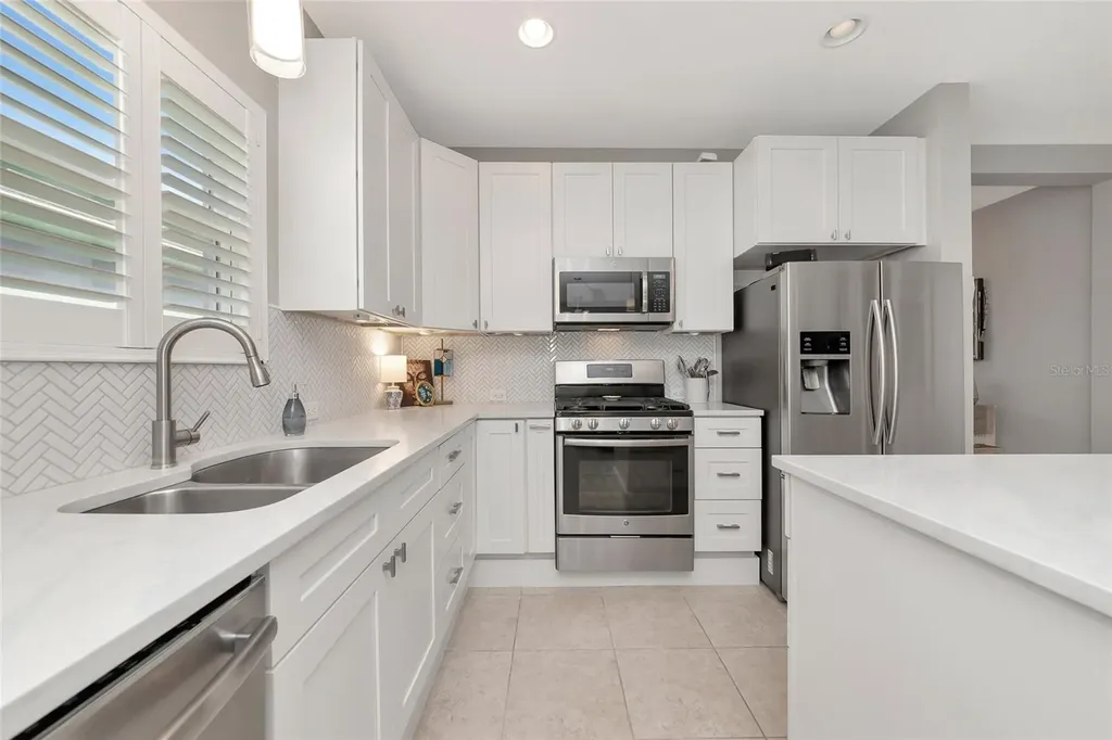 4207 Cottage Hill Avenue Parrish FL 34219