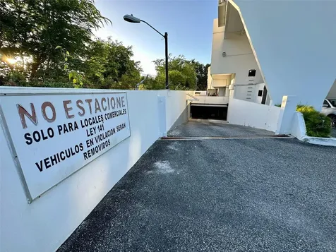 1802 Alcazar Ponce PR 00716