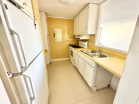 1802 Alcazar Ponce PR 00716