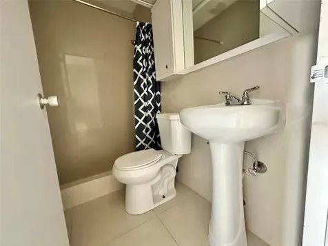 1802 Alcazar Ponce PR 00716